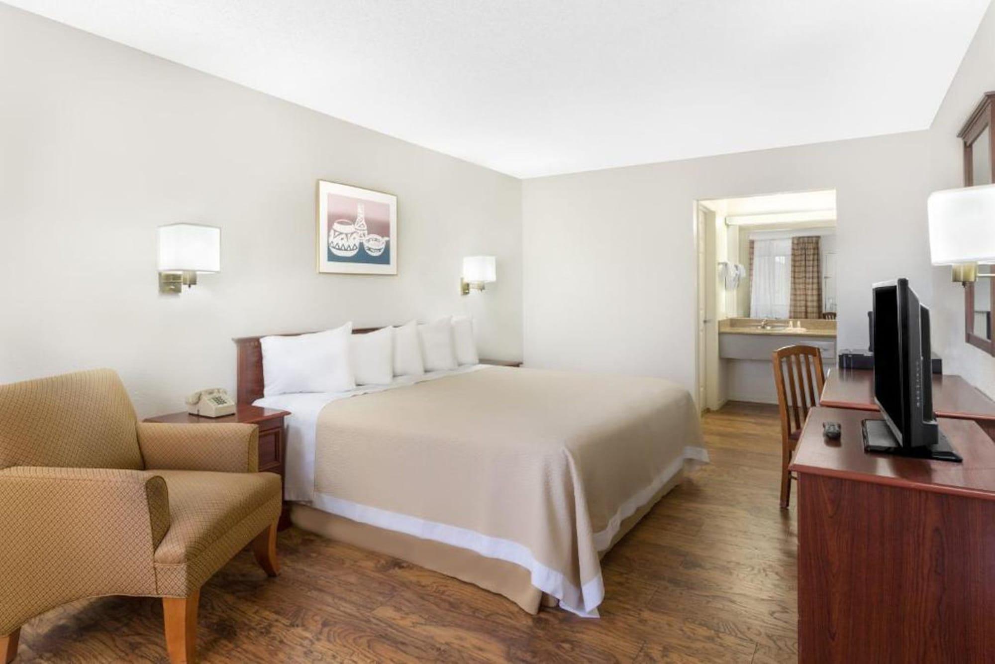 Days Inn By Wyndham Kingman West Zewnętrze zdjęcie