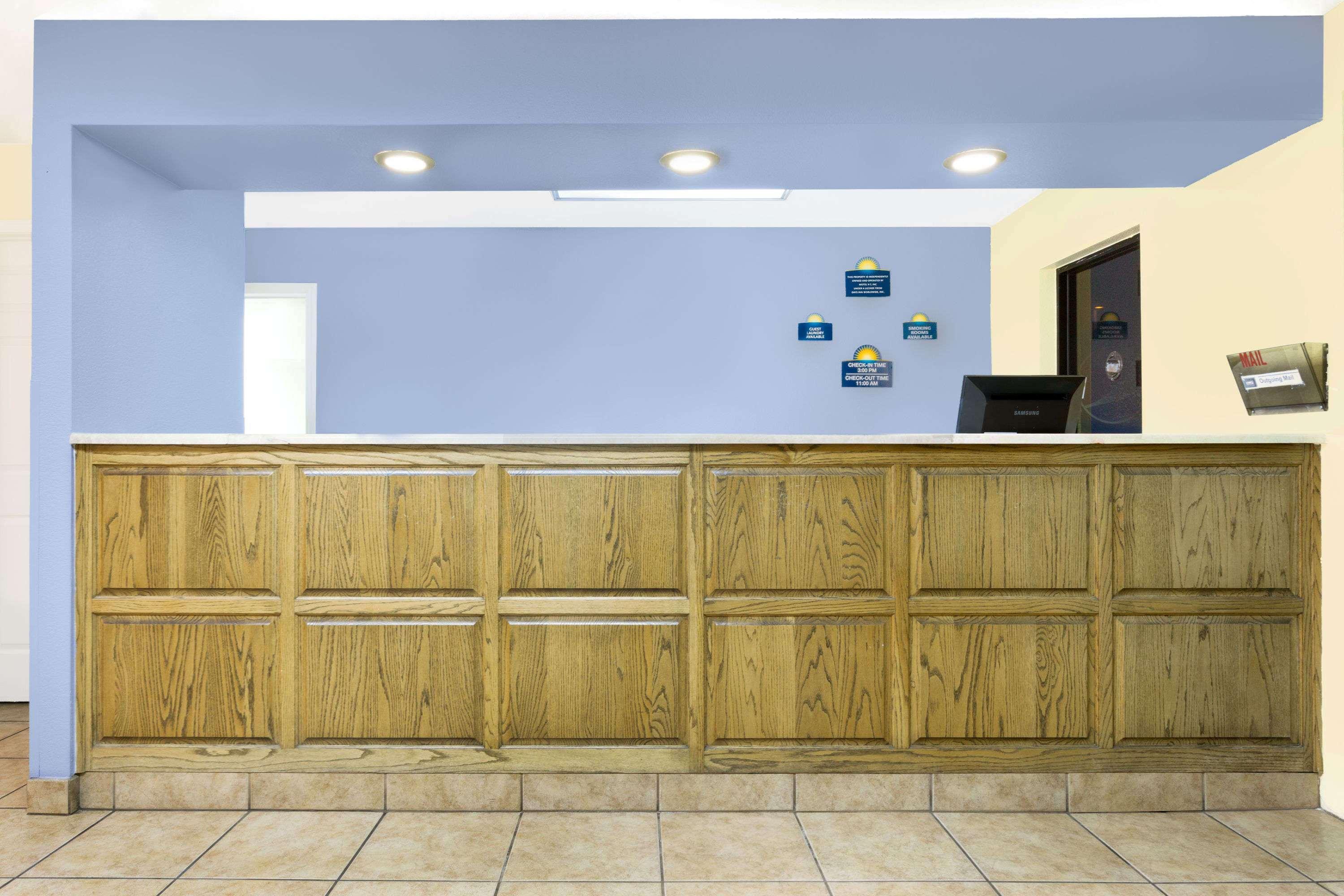 Days Inn By Wyndham Kingman West Zewnętrze zdjęcie